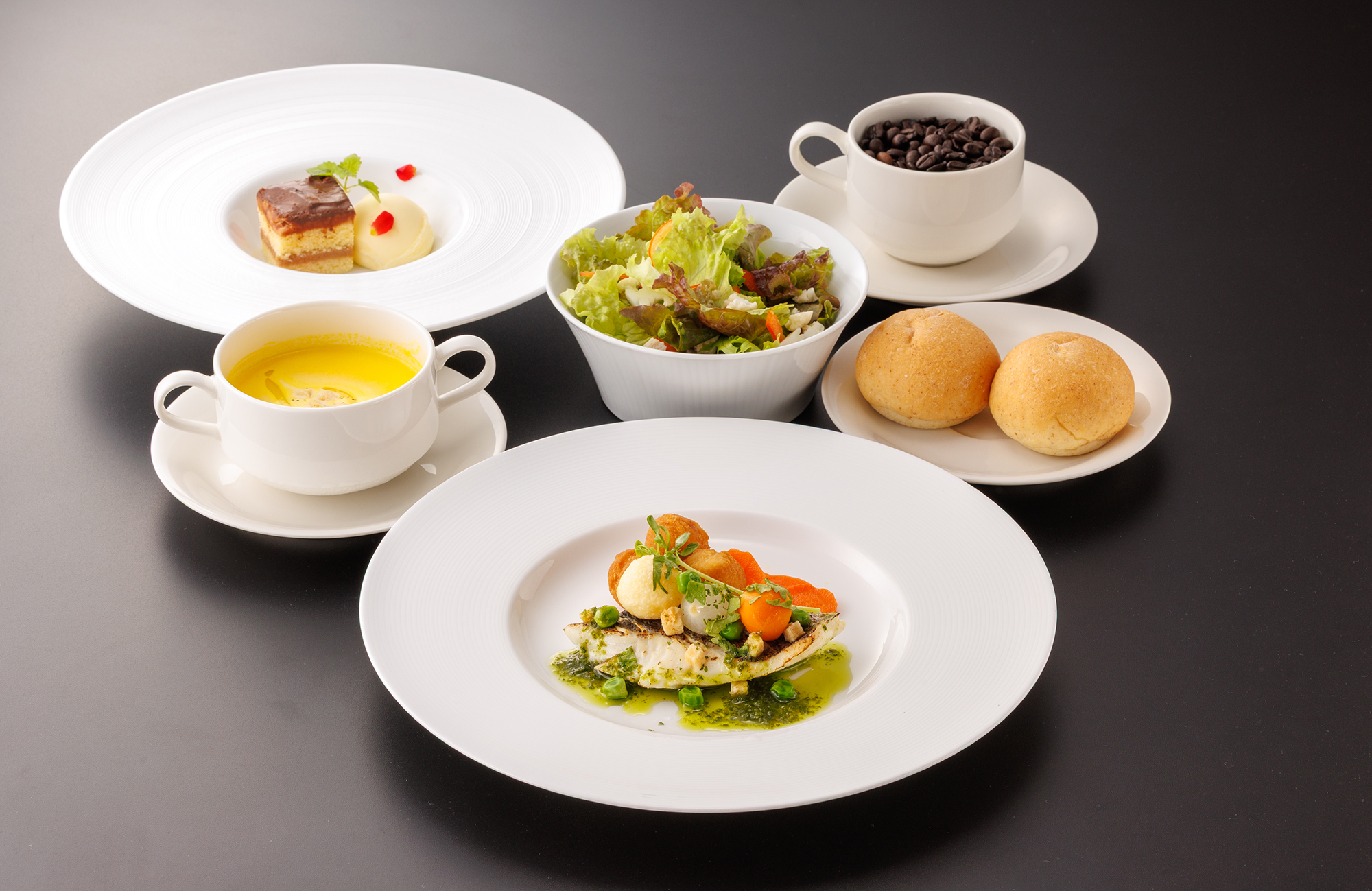 アトリウムランチ〈1月〉